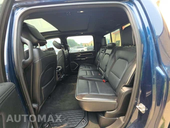 2021 Ram 1500 Laramie Crew Cab Short Bed - miniatura 13