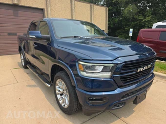 2021 Ram 1500 Laramie Crew Cab Short Bed - miniatura 4