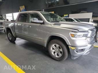 2021 Ram 1500 Laramie Crew Cab Short Bed - miniatura 3