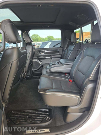 2021 Ram 1500 Laramie Crew Cab Short Bed - miniatura 13