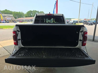 2021 Ram 1500 Laramie Crew Cab Short Bed - miniatura 14