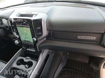 2021 Ram 1500 Laramie Crew Cab Short Bed - miniatura 19