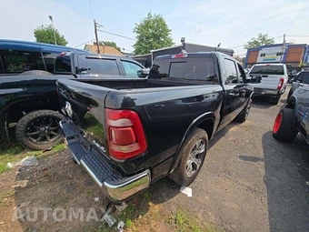 2021 Ram 1500 Laramie Crew Cab Short Bed - miniatura 3