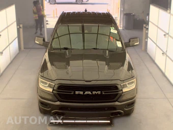 2021 Ram 1500 Laramie Crew Cab Short Bed - miniatura 2