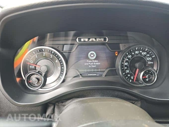 2021 Ram 1500 Laramie Crew Cab Short Bed - miniatura 3