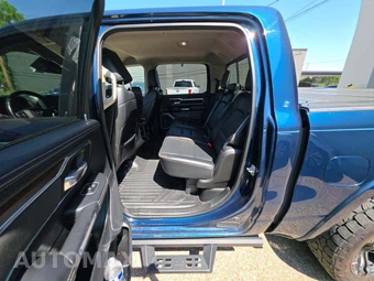 2021 Ram 1500 Laramie Crew Cab Short Bed - miniatura 13