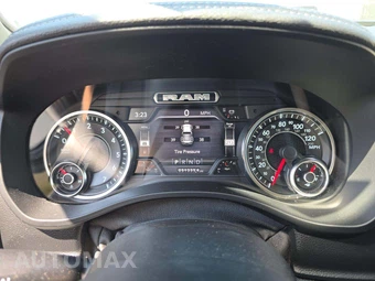 2021 Ram 1500 Laramie Crew Cab Short Bed - miniatura 9