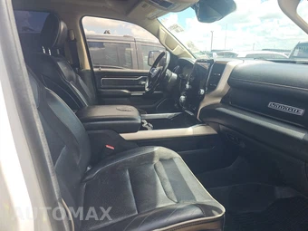 2021 Ram 1500 Laramie Crew Cab Short Bed - miniatura 8