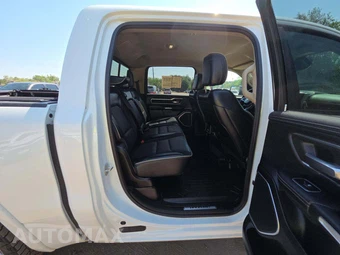 2021 Ram 1500 Laramie Crew Cab Short Bed - miniatura 13
