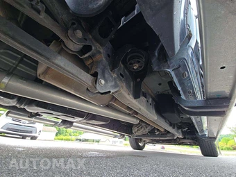 2021 Ram 1500 Laramie Crew Cab Short Bed - miniatura 14