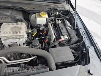 2021 Ram 1500 Laramie Crew Cab Short Bed - miniatura 21