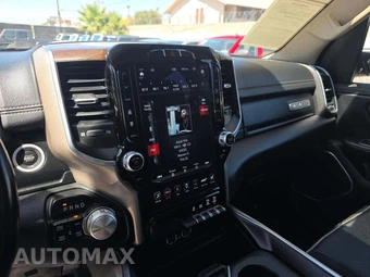 2021 Ram 1500 Laramie Crew Cab Short Bed - miniatura 10