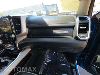 2021 Ram 1500 Laramie Crew Cab Short Bed - miniatura 19