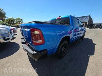 2021 Ram 1500 Laramie Crew Cab Short Bed - miniatura 3