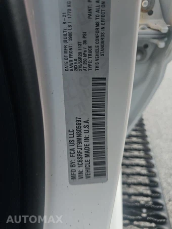 2021 Ram 1500 Laramie Crew Cab Short Bed - miniatura 14
