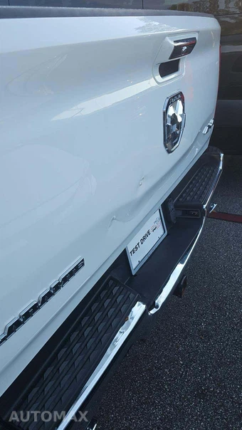 2021 Ram 1500 Laramie Crew Cab Short Bed - miniatura 21