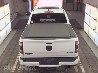 2021 Ram 1500 Laramie Crew Cab Short Bed - miniatura 5