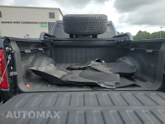 2021 Ram 1500 Laramie Crew Cab Short Bed - miniatura 16