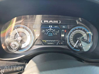 2021 Ram 1500 Limited Crew Cab Short Bed - miniatura 9