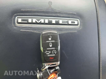 2021 Ram 1500 Limited Crew Cab Short Bed - miniatura 5