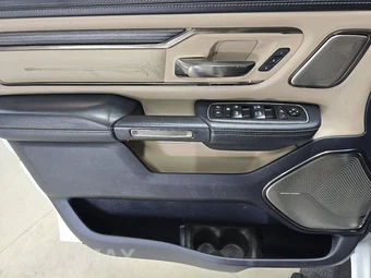 2021 Ram 1500 Limited Crew Cab Short Bed - miniatura 9