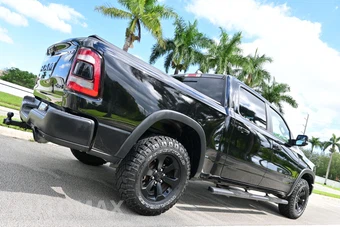 2021 Ram 1500 Rebel Crew Cab Short Bed - miniatura 3