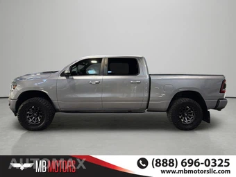 2021 Ram 1500 Sport Crew Cab Medium Bed - miniatura 2