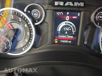 2021 Ram 1500 Tradesman Extended Cab Medium Bed – miniatura 12