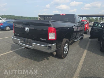 2021 Ram 2500 Big Horn Crew Cab Long Bed - miniatura 4