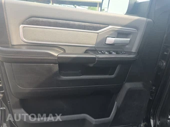 2021 Ram 2500 Big Horn Crew Cab Long Bed - miniatura 9