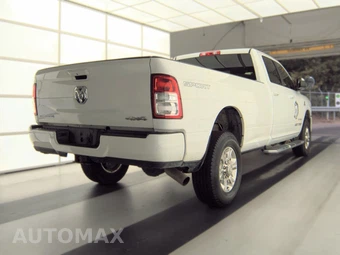 2021 Ram 2500 Big Horn Crew Cab Long Bed - miniatura 4
