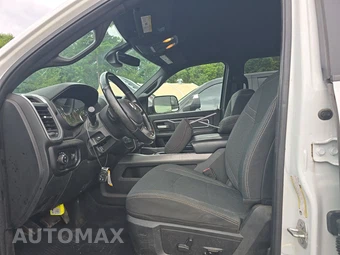 2021 Ram 2500 Big Horn Crew Cab Long Bed - miniatura 7