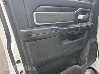 2021 Ram 2500 Big Horn Crew Cab Long Bed - miniatura 9