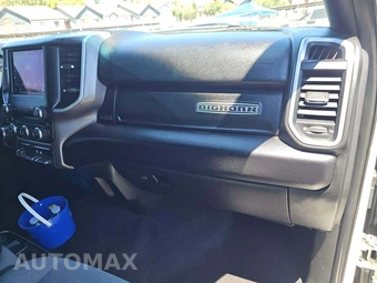 2021 Ram 2500 Big Horn Crew Cab Medium Bed - miniatura 16