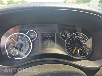 2021 Ram 2500 Big Horn Crew Cab Medium Bed - miniatura 9