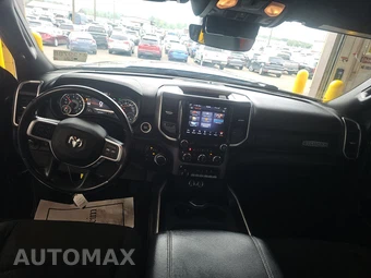 2021 Ram 2500 Big Horn Crew Cab Medium Bed - miniatura 11