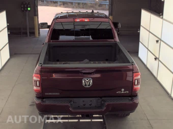 2021 Ram 2500 Big Horn Crew Cab Medium Bed - miniatura 5