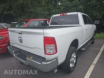 2021 Ram 2500 Big Horn Crew Cab Medium Bed - miniatura 3