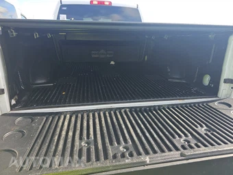2021 Ram 2500 Big Horn Crew Cab Medium Bed - miniatura 16