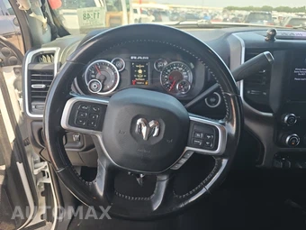 2021 Ram 2500 Big Horn Crew Cab Medium Bed - miniatura 10