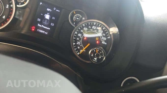 2021 Ram 2500 Big Horn Crew Cab Medium Bed - miniatura 24
