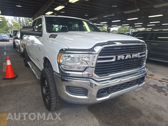 2021 Ram 2500 Big Horn Crew Cab Medium Bed - miniatura 3