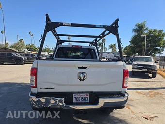 2021 Ram 2500 Big Horn Crew Cab Medium Bed - miniatura 5