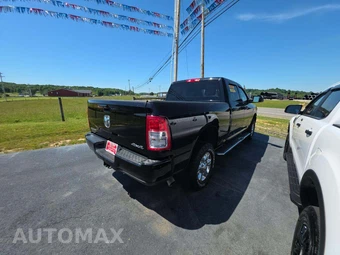 2021 Ram 2500 Big Horn Crew Cab Medium Bed - miniatura 3