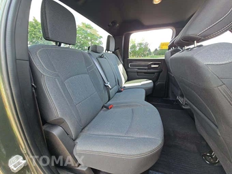 2021 Ram 2500 Big Horn Crew Cab Medium Bed - miniatura 16