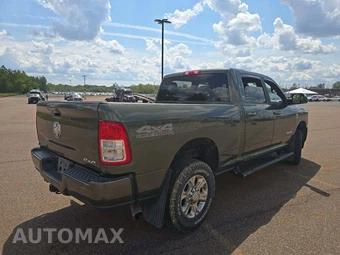 2021 Ram 2500 Big Horn Crew Cab Medium Bed - miniatura 3