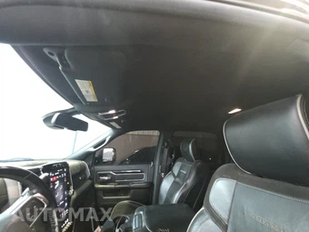 2021 Ram 2500 Laramie Crew Cab Medium Bed - miniatura 18