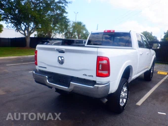 2021 Ram 2500 Laramie Crew Cab Medium Bed - miniatura 13