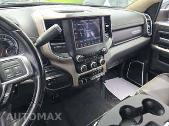 2021 Ram 2500 Laramie Crew Cab Medium Bed - miniatura 10
