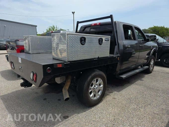 2021 Ram 2500 Laramie Crew Cab Medium Bed - miniatura 3